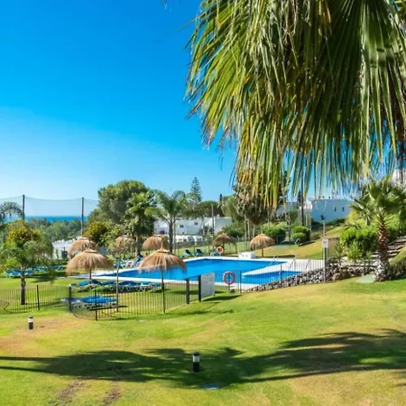 Apartment Modern Penthouse With Private Rooftop Terrace Marbella