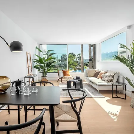 Modern Penthouse With Private Rooftop Terrace Marbella